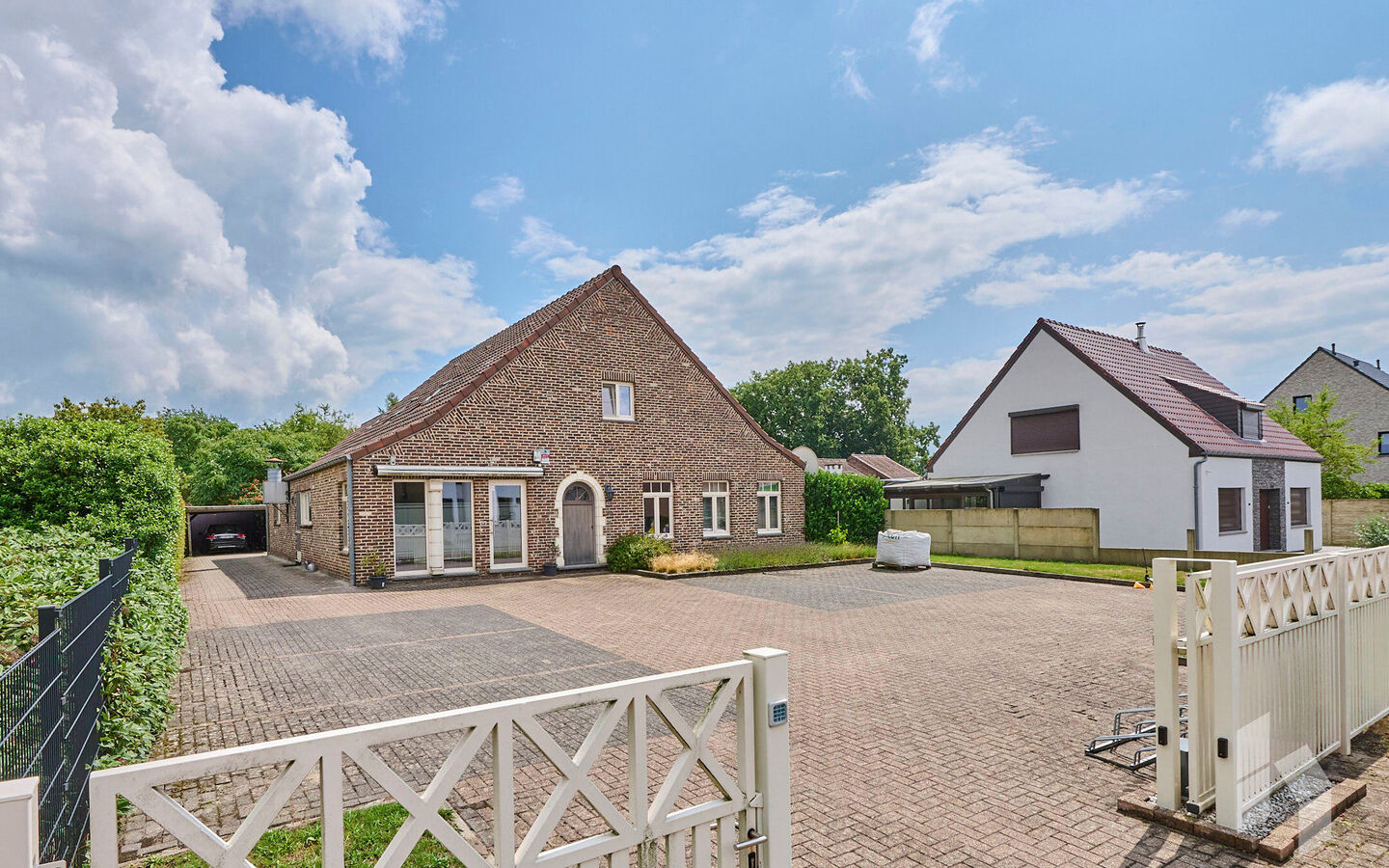 Gebouw voor gemengd gebruik te koop in Hechtel-Eksel