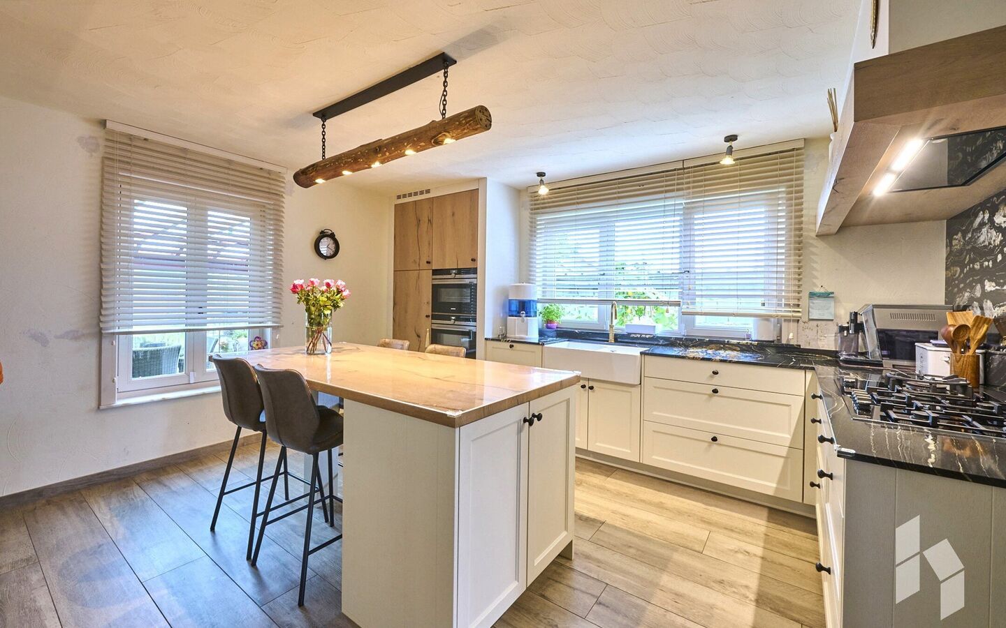 Gebouw voor gemengd gebruik te koop in Hechtel-Eksel