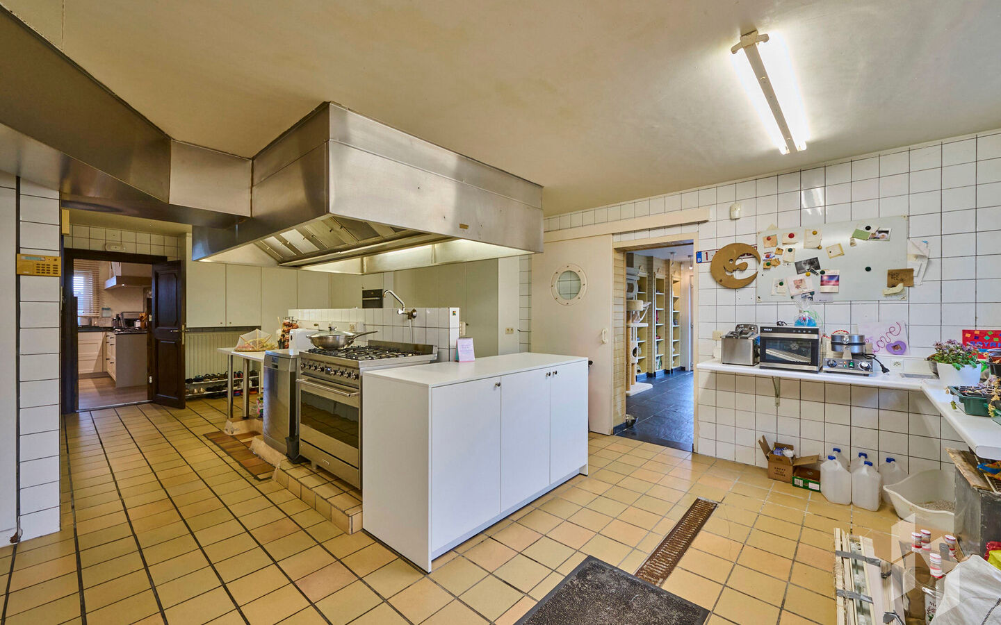 Gebouw voor gemengd gebruik te koop in Hechtel-Eksel