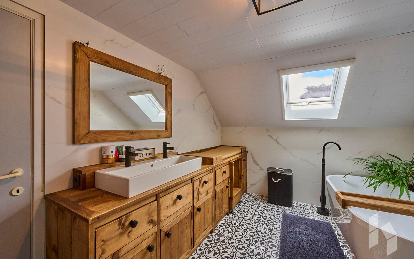 Gebouw voor gemengd gebruik te koop in Hechtel-Eksel