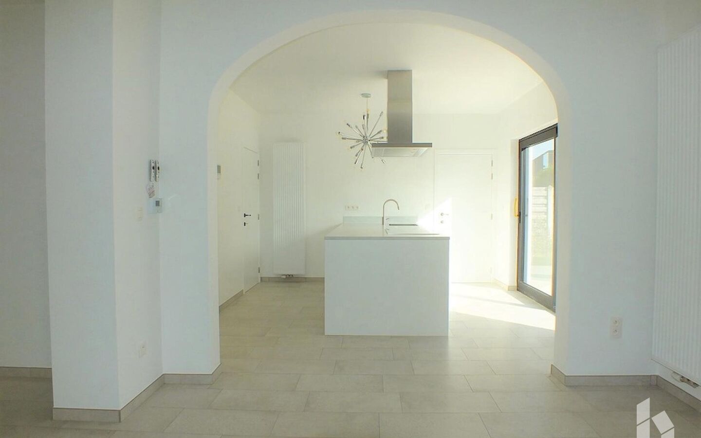 Gelijkvloerse verd. + tuin te huur in Lommel